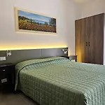 Hotel Marina