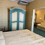 Hotel Alla Riviera