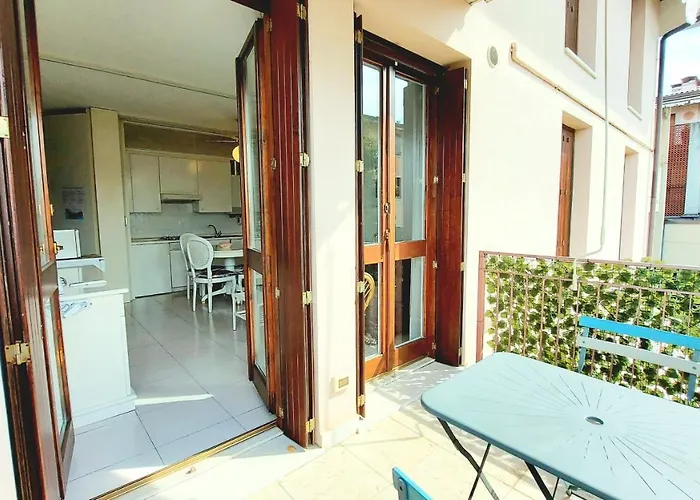 Foscolo Pool Apartment