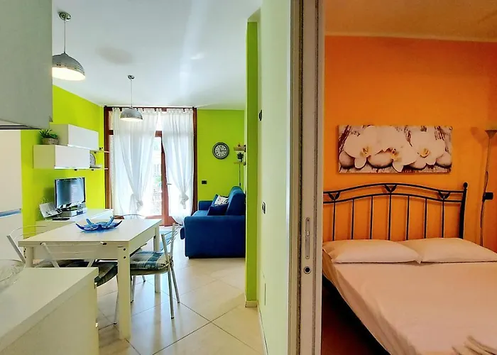 Colors Pool Apartment