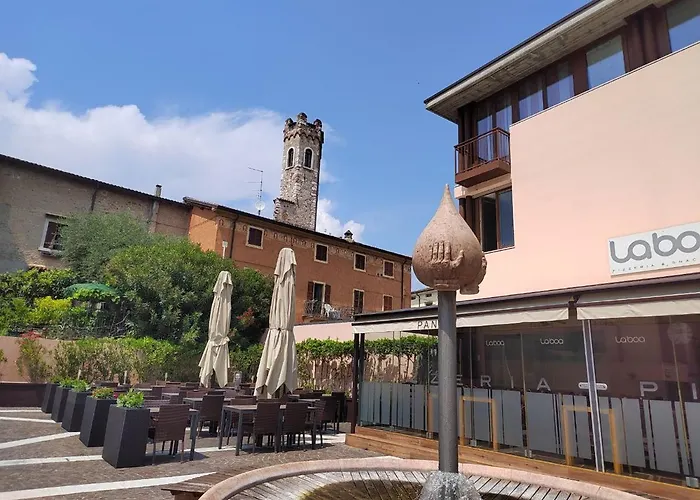 Aly D\'Angelo Alla Torre - Immobiliare Azzurra