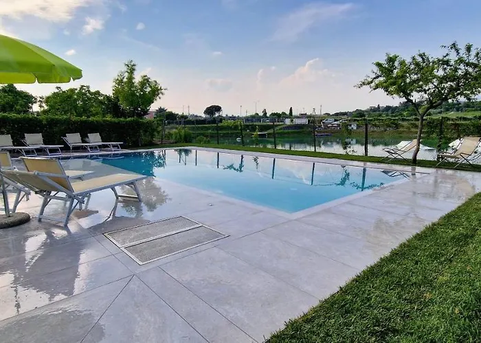 Sara Holiday Rentals