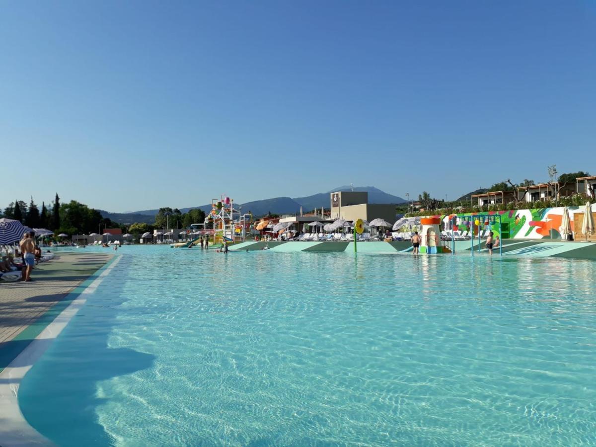 Sisan Family Complex 4*