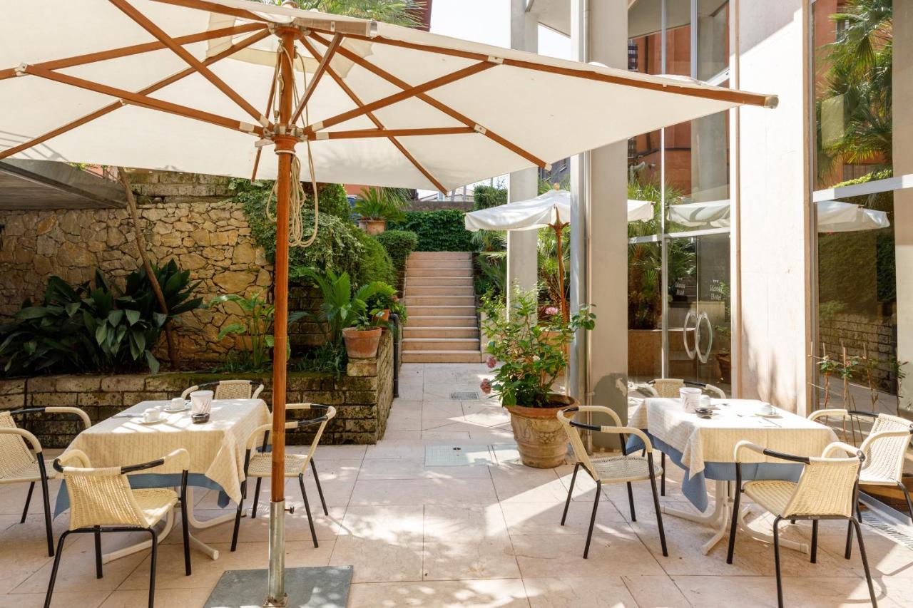 Hotel Idania