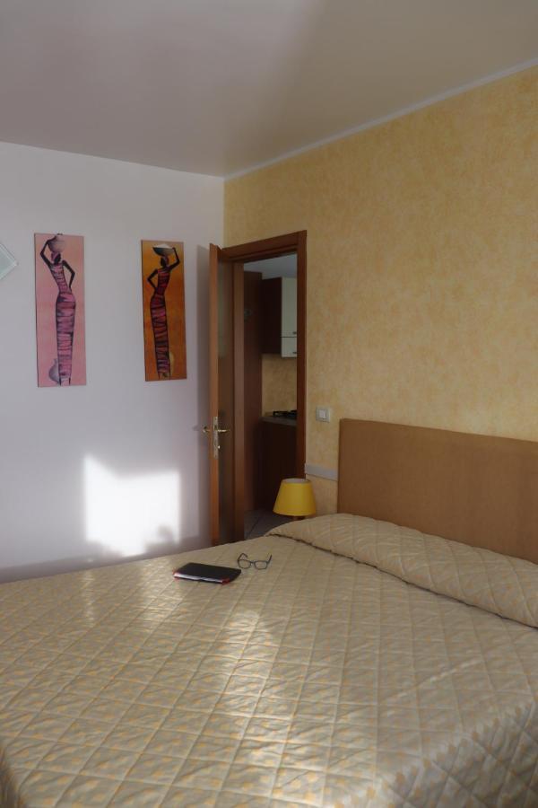 Mimosa Apartment *