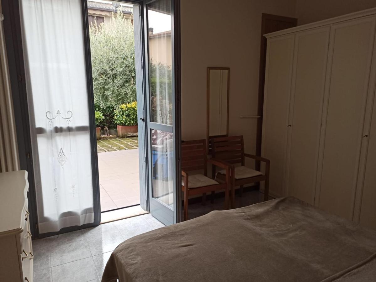Almerina Apartment *