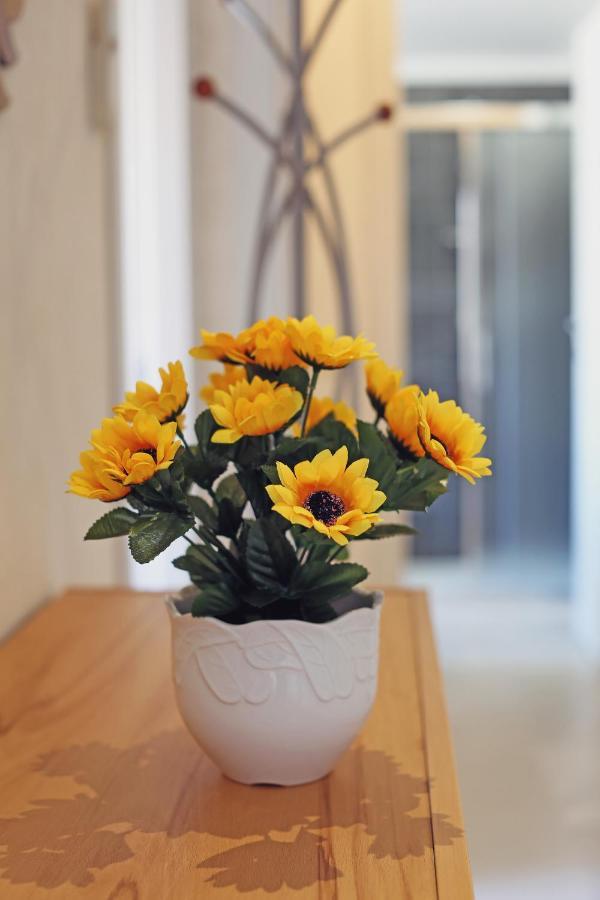 Flower *