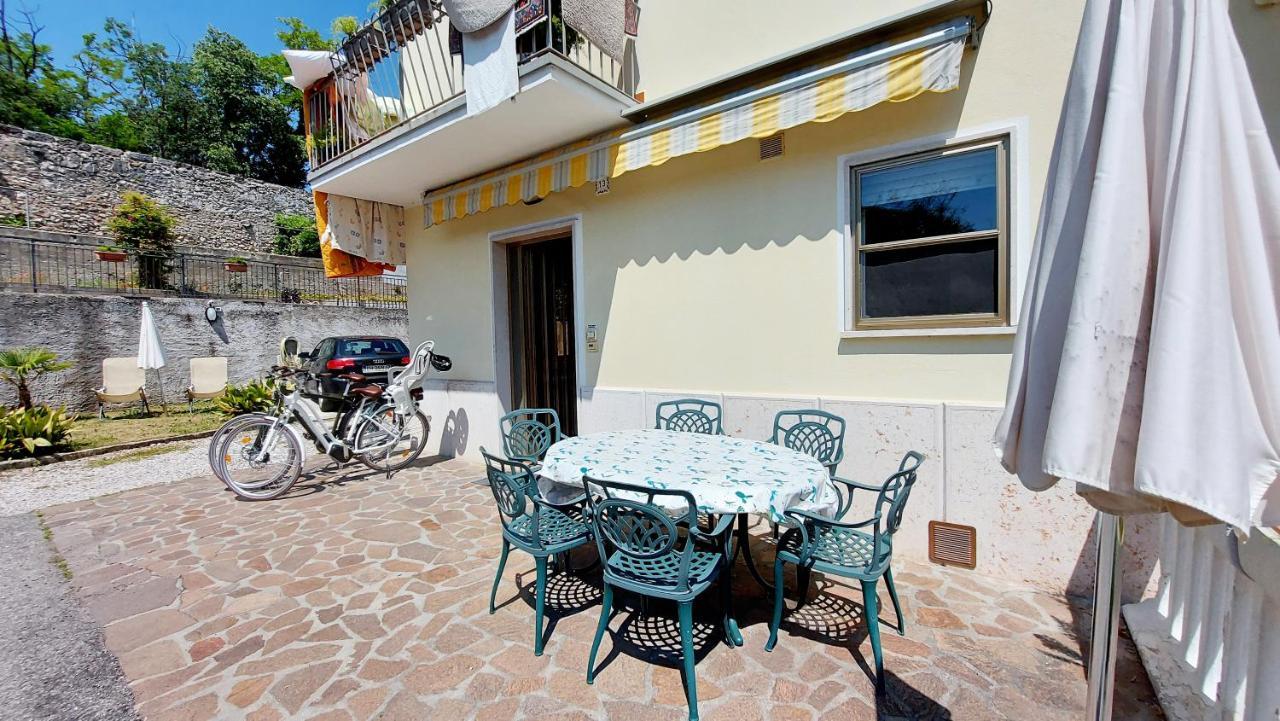 Narcisa Patio Apartment