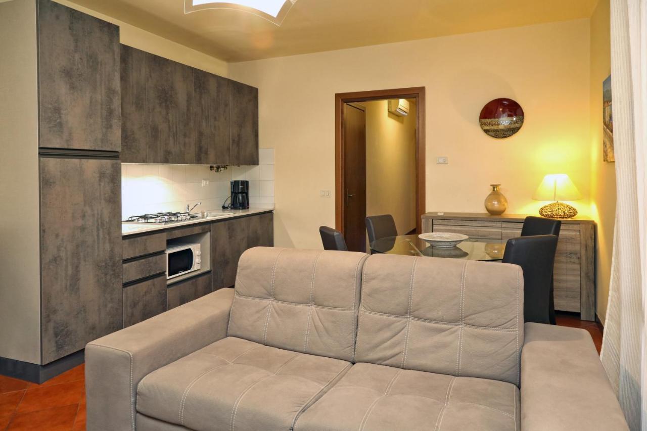 Apartment Claudio Bardolino