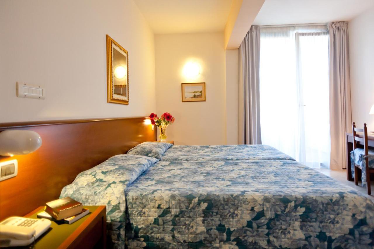 Hotel Idania