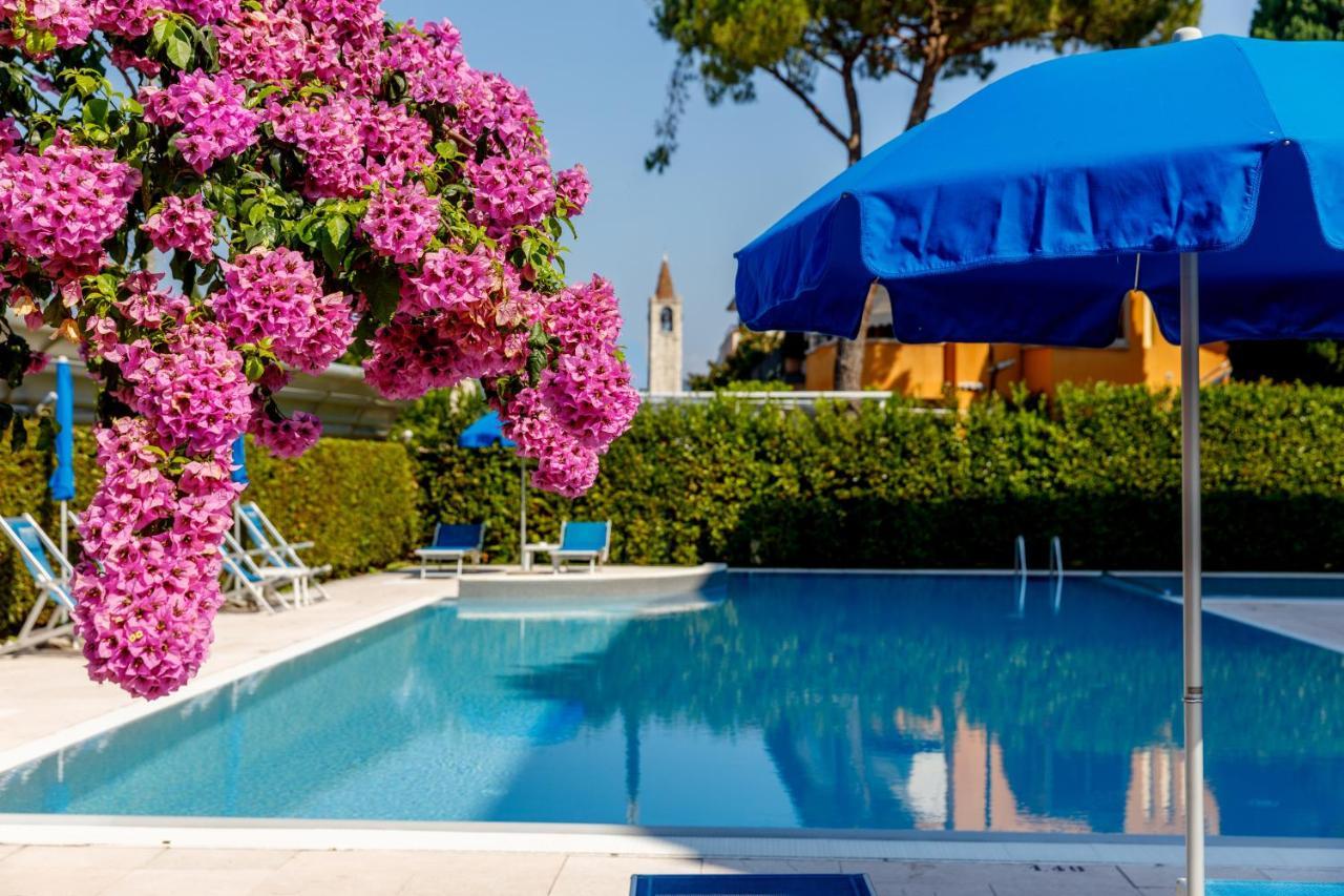 Idania Hotel