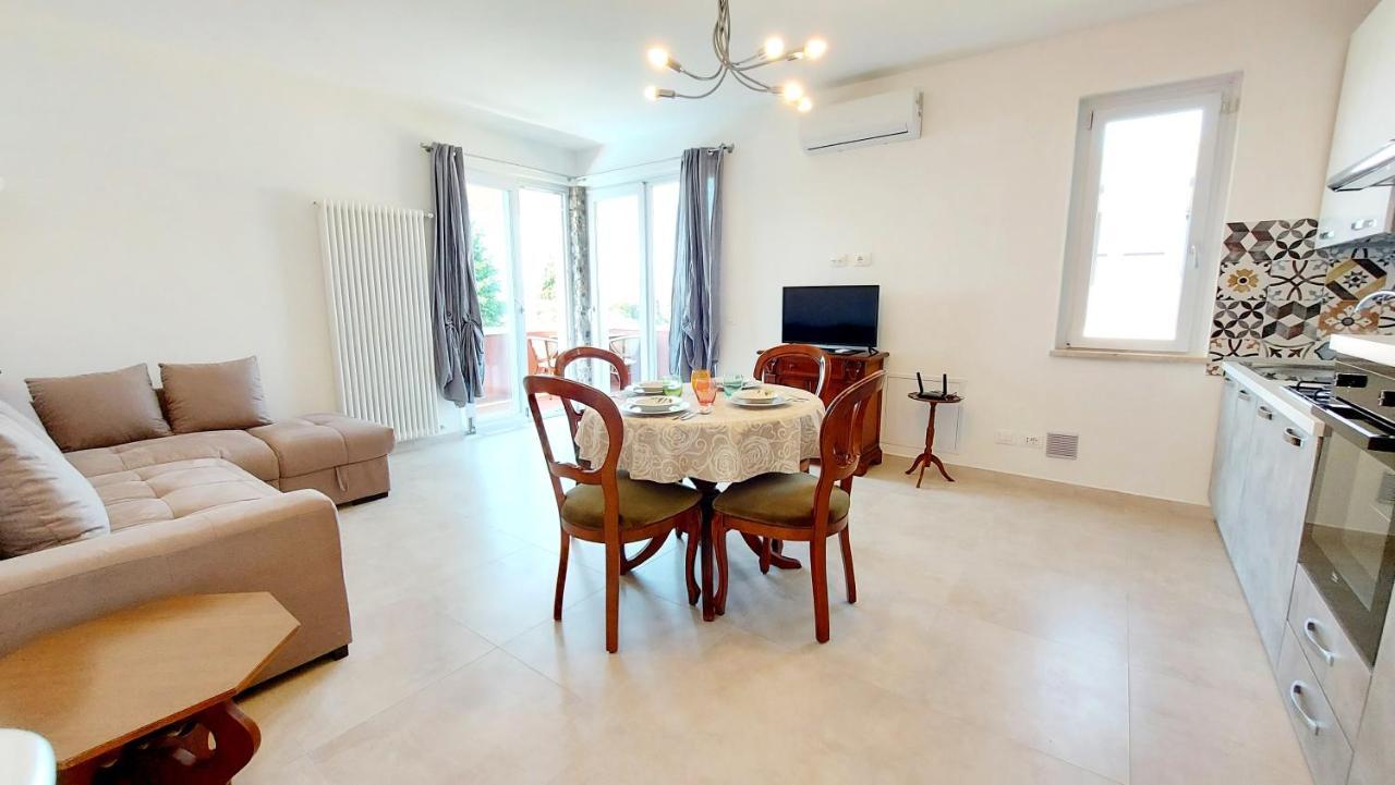 Apartment Narcisa View Lake&pool