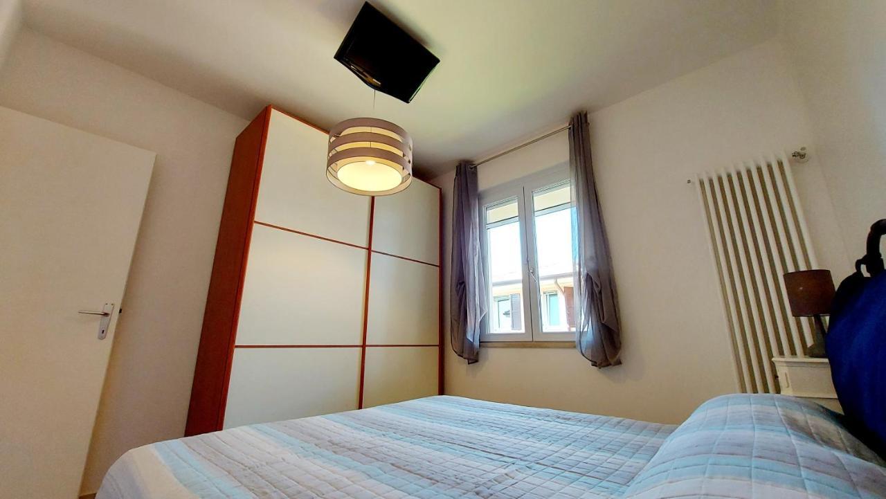Narcisa View Lake&pool Apartment