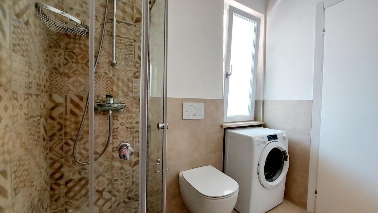 Apartment Narcisa View Lake&pool