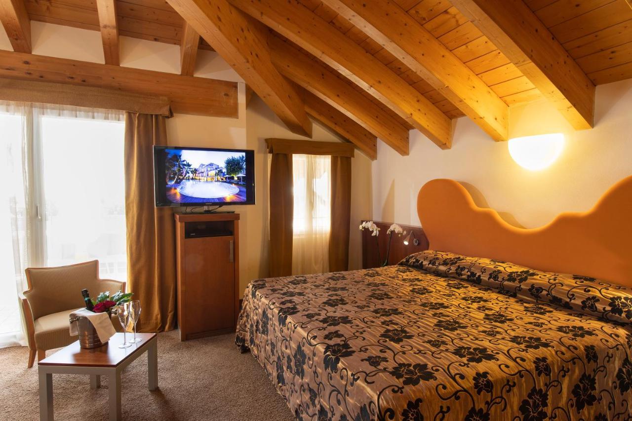 Color Style, Design & Gourmet Hotel 4*
