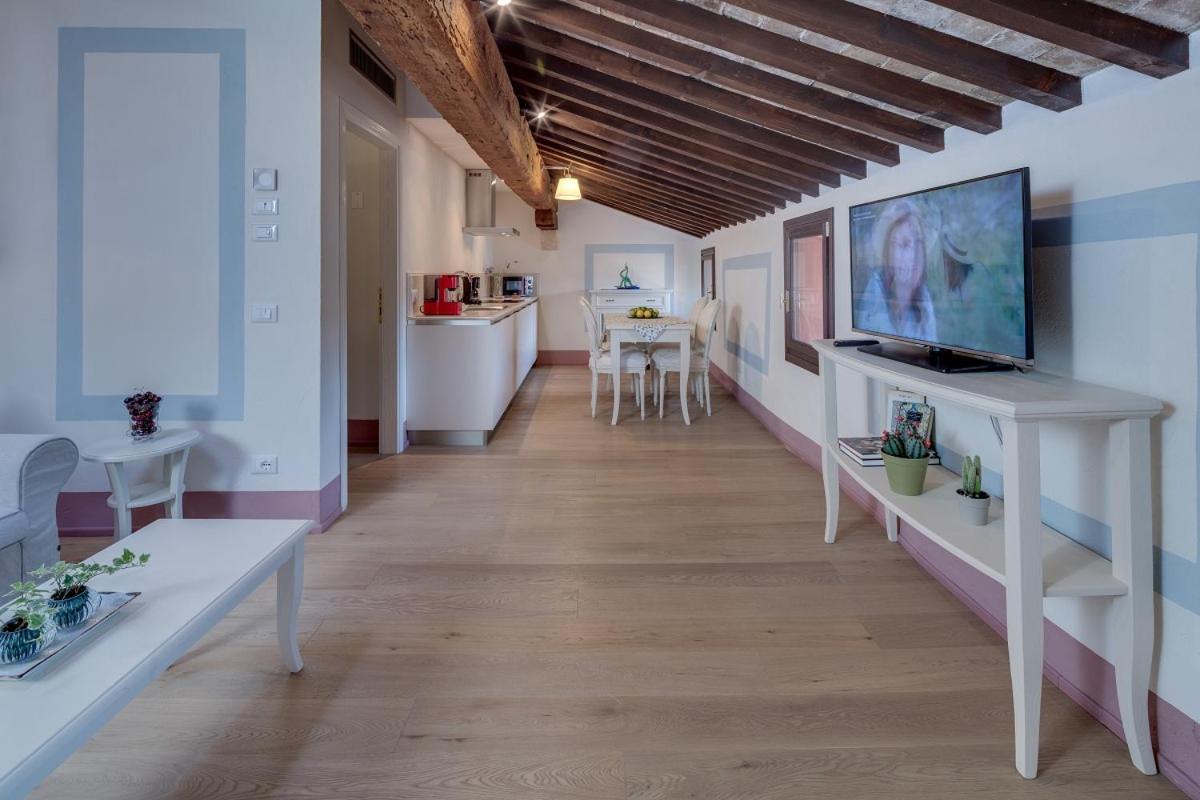 Apartment Rambaldi In Casa Nr 2