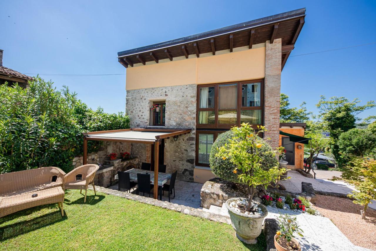 Casa Borgo Di Calmasino * Bardolino