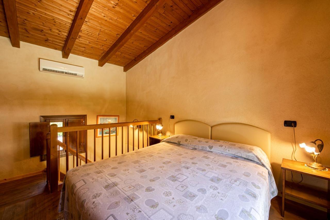 Casa Borgo Di Calmasino