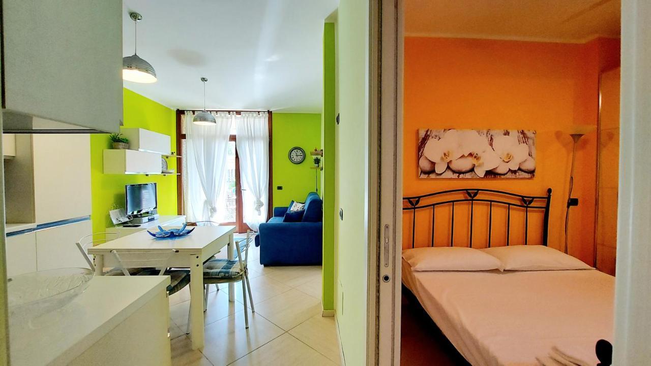 Colors Pool Apartment Bardolino