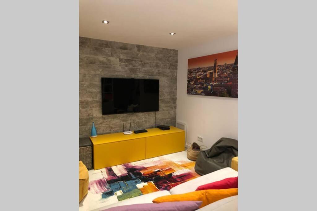 Apartment Appartamento Seminterrato - Relax Tra Gli Ulivi *