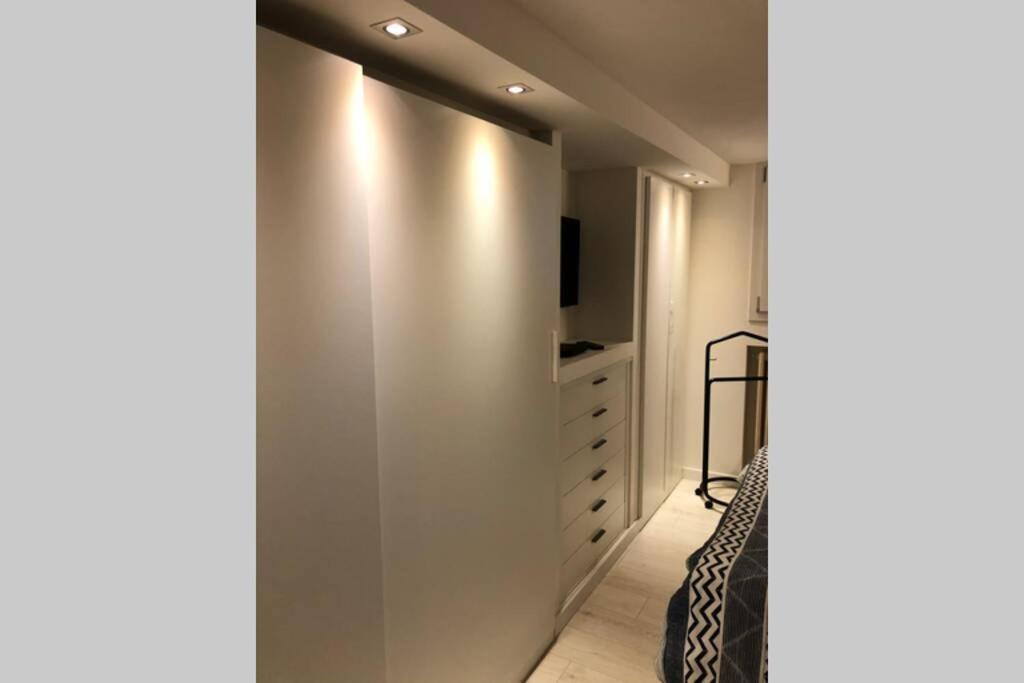 Appartamento Seminterrato - Relax Tra Gli Ulivi Apartment *