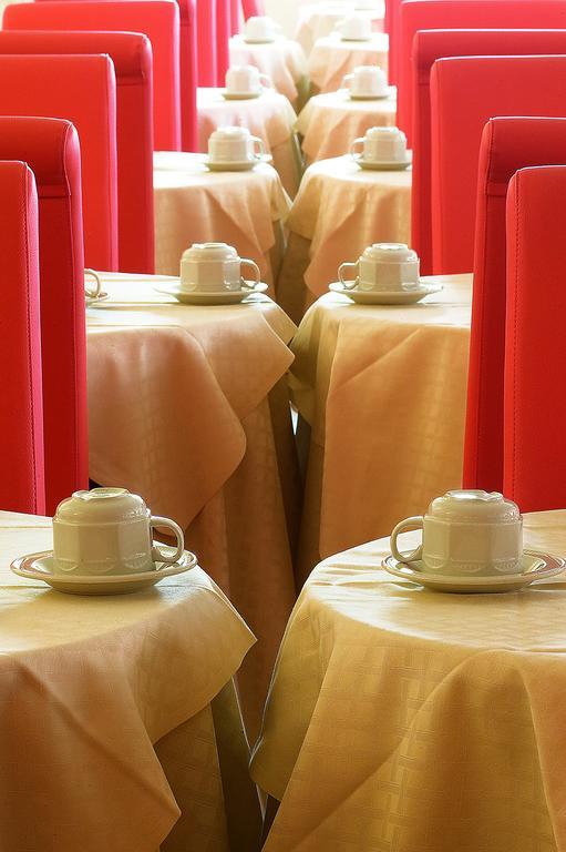 Hotel Capri 3*