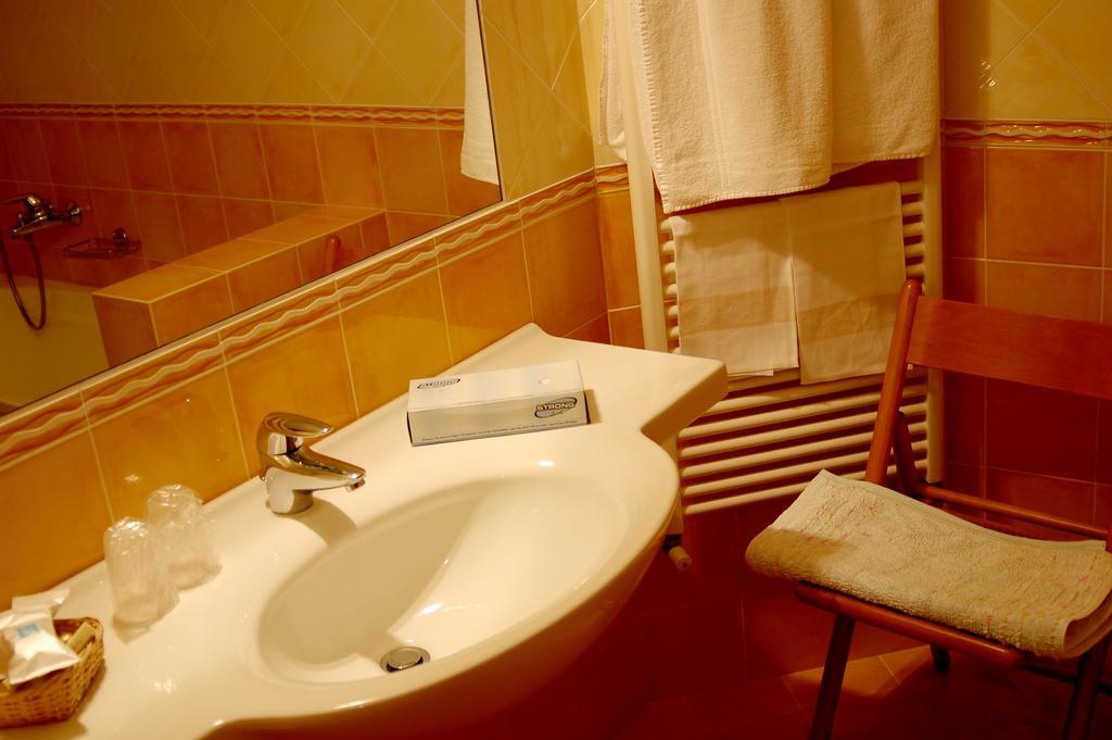 Capri Hotel 3*