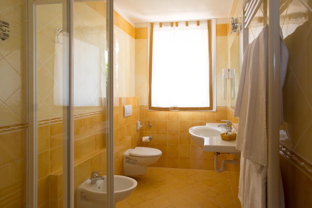 Hotel Capri Bardolino