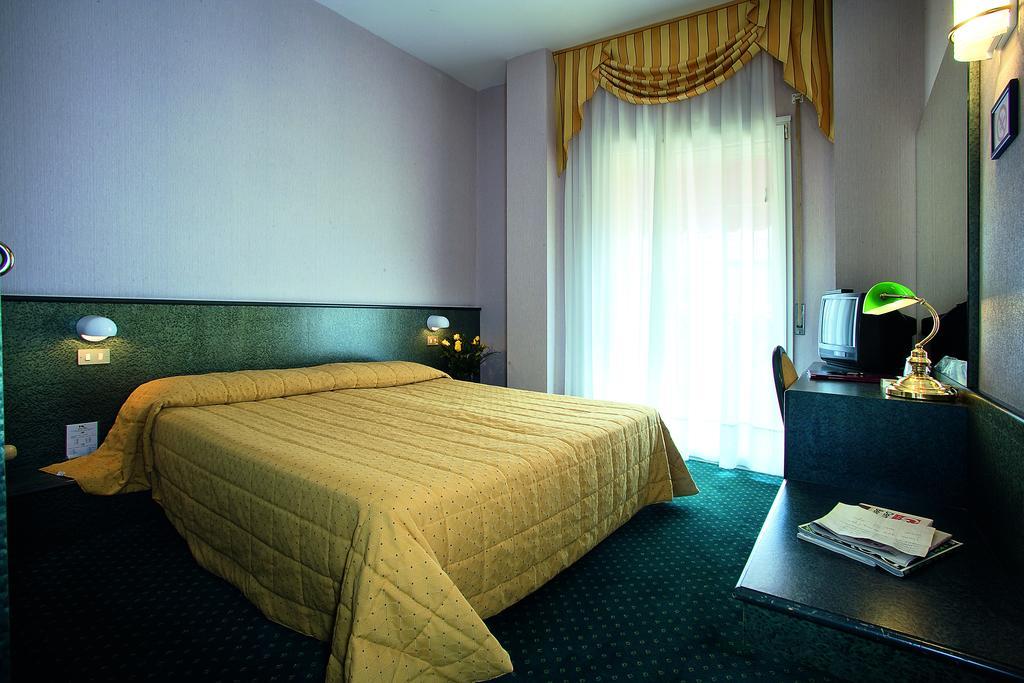 Capri 3* Bardolino