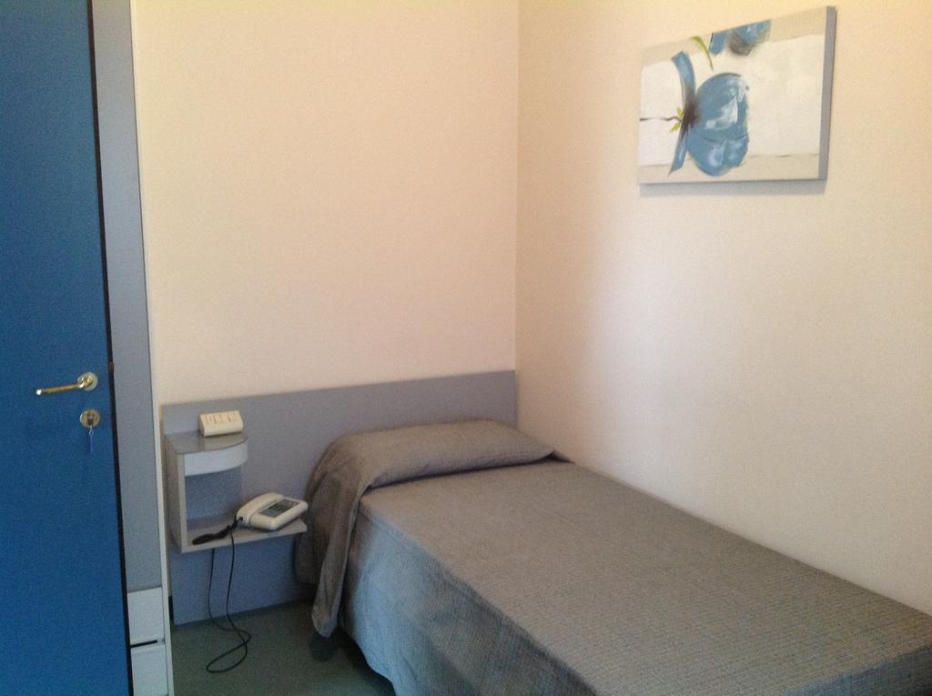 Vittoria Hotel 2*