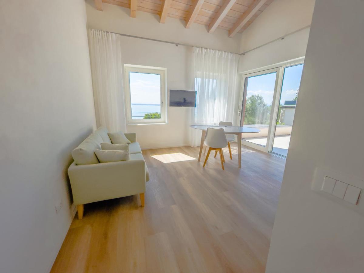 Beole Apartment