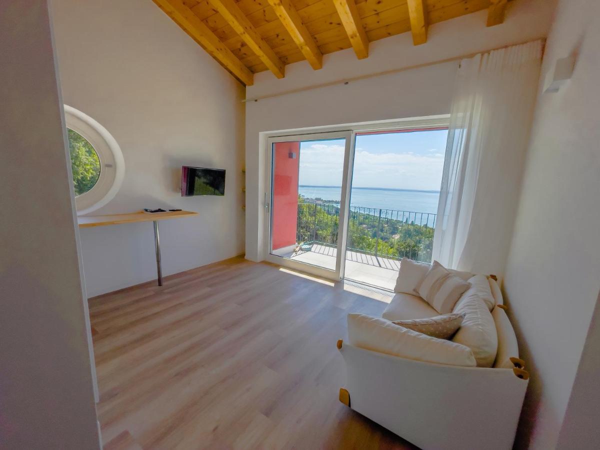 Beole Apartment