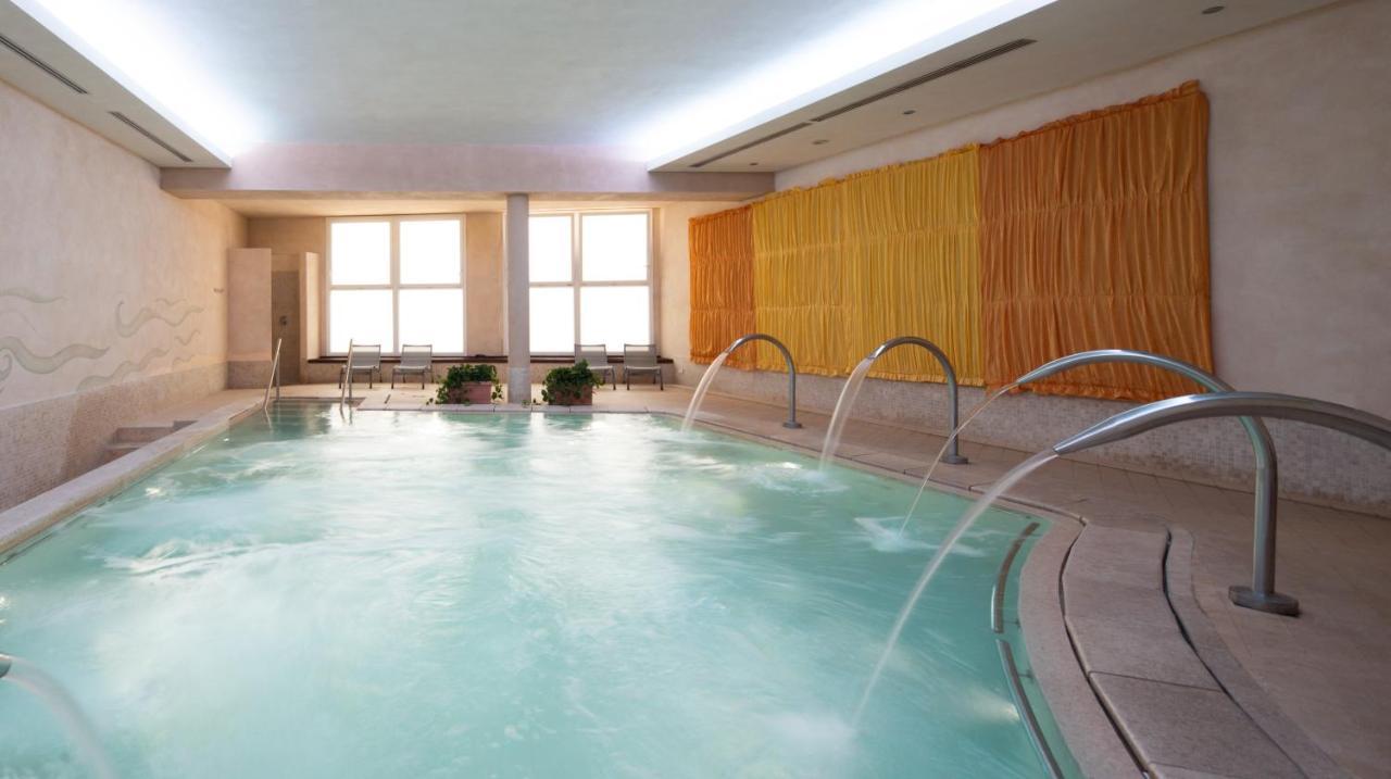 Caesius Thermae & 4*