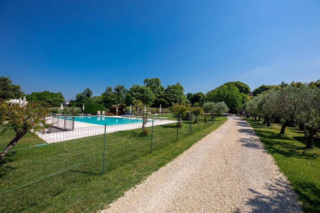 Casa Borgo Di Calmasino Bardolino