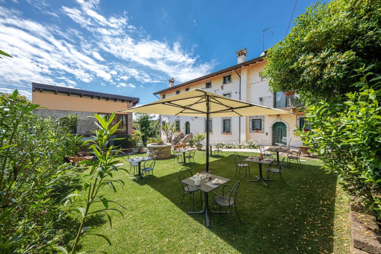 Casa Borgo Di Calmasino Apartment