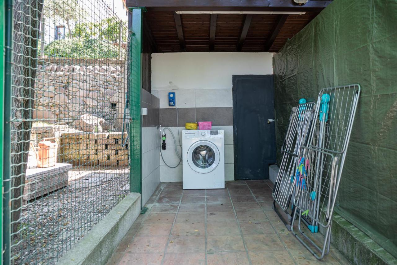 Casa Borgo Di Calmasino *