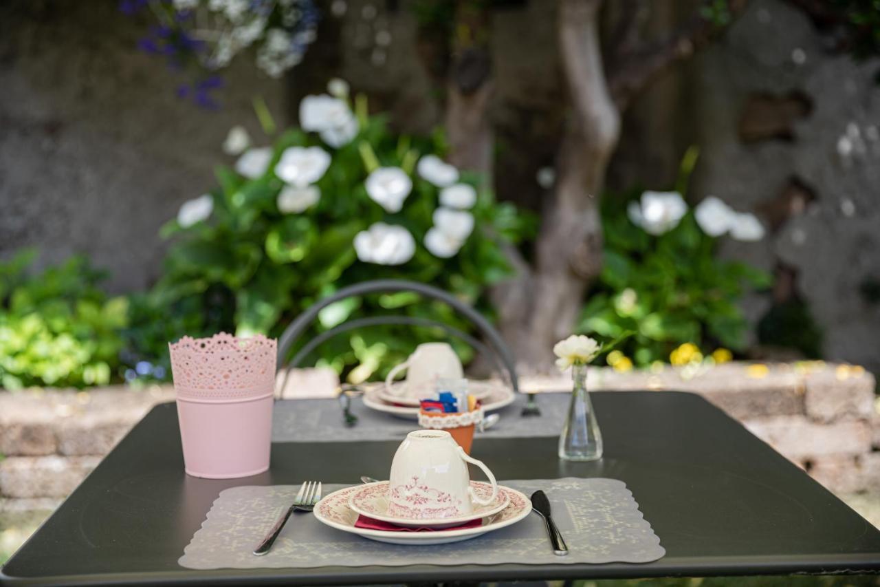 Farm stay Borgo Di Calmasino *