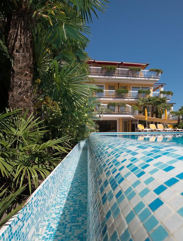 Hotel Capri