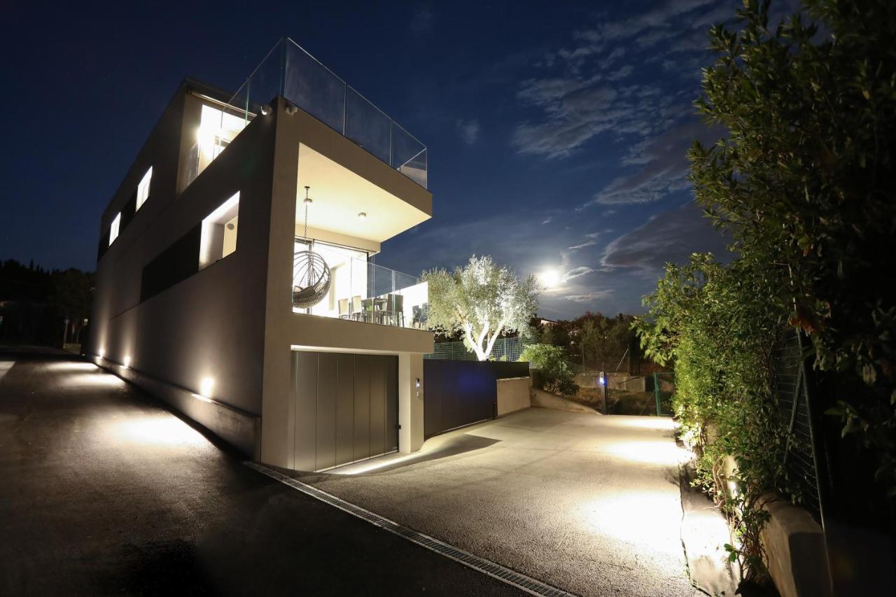 Inoltre Apartment *