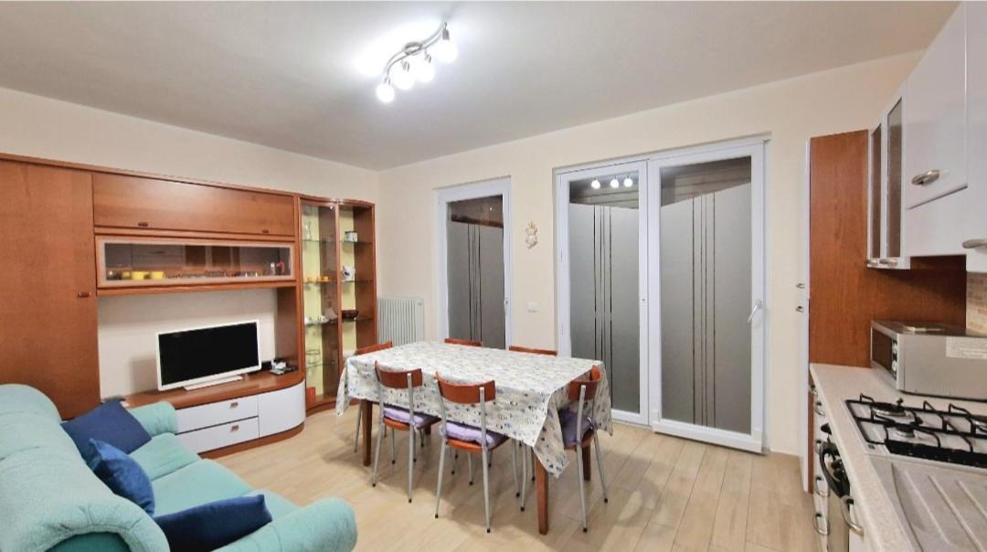 Chiara Pool Apartment Bardolino