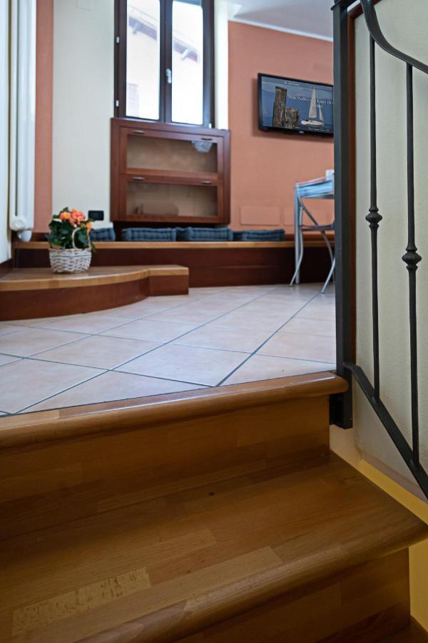 Il Borgo 48 - Regarda Travel Apartment Bardolino