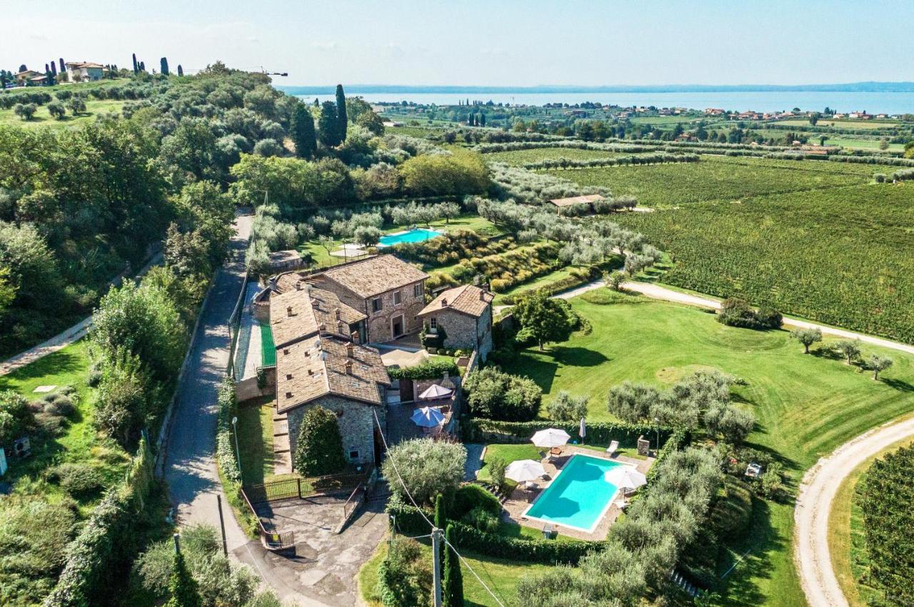 Apartment Fontana ...drei In Traumhaften Anwesen Mit Seeblick Und Beheizbaren Pool Pool Bardolino