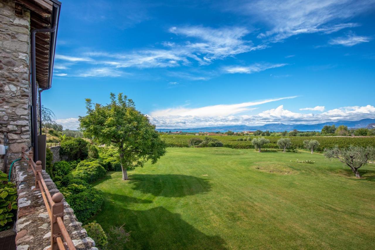 Apartment Fontana ...drei In Traumhaften Anwesen Mit Seeblick Und Beheizbaren Pool Pool Bardolino