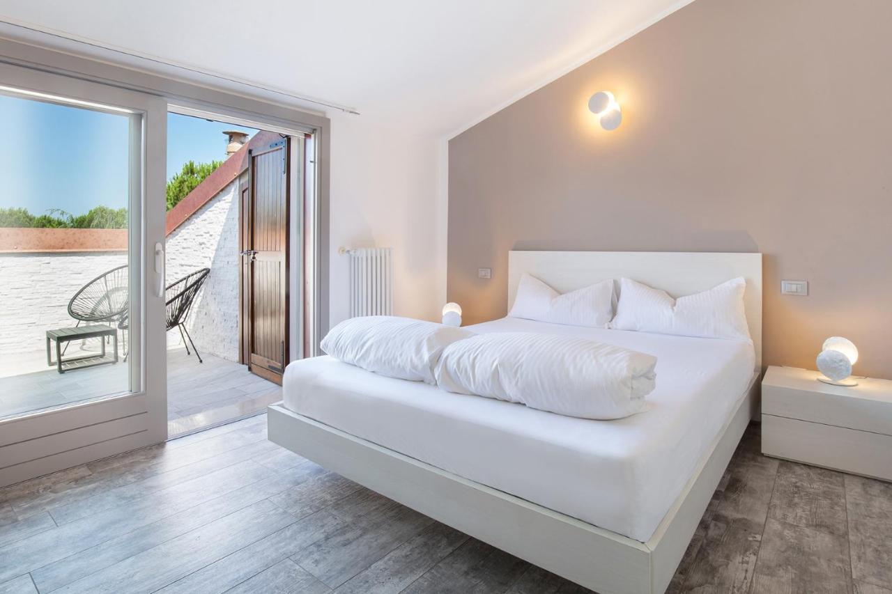 Luxury Penthouse/pool/50m To * Bardolino