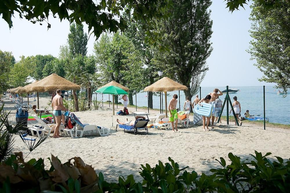 Happy Camp Mobile Homes In Cisano San Vito 4*