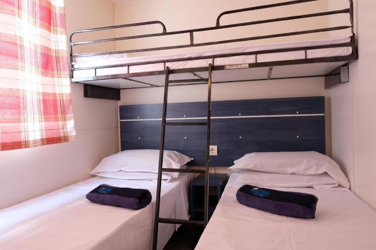 Happy Camp Mobile Homes In Cisano San Vito 4* Bardolino