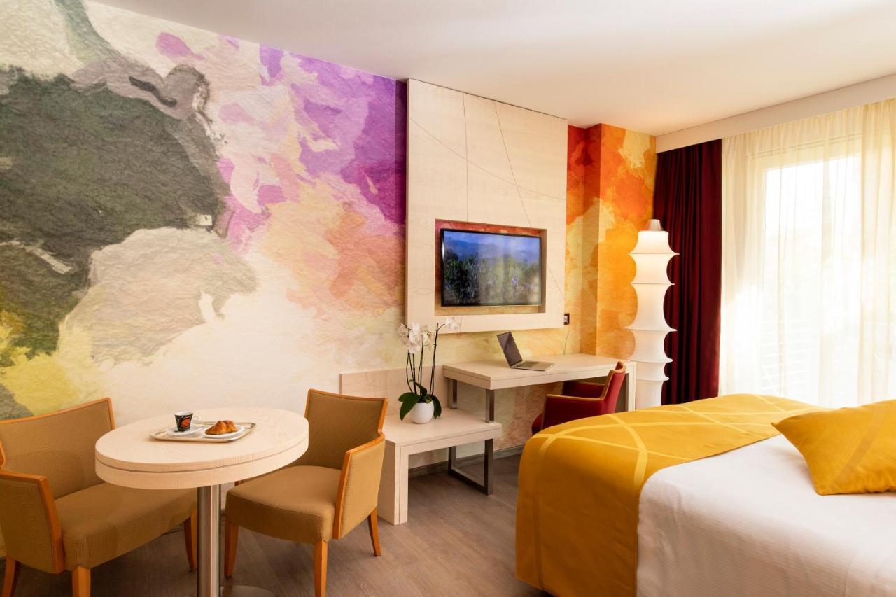 Hotel Color Style, Design & Gourmet