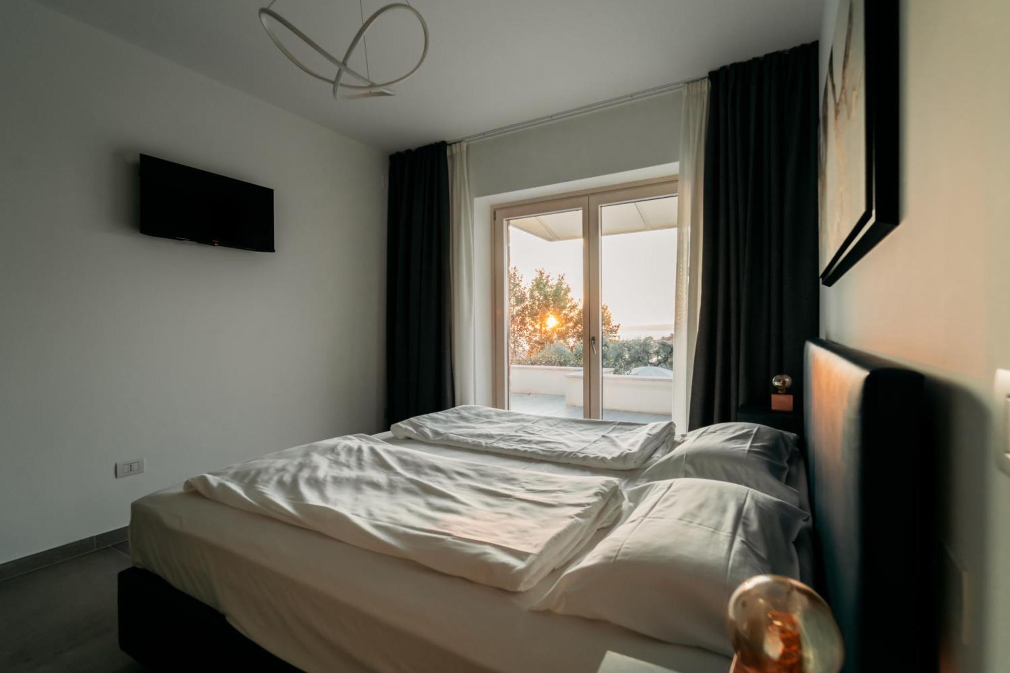 Apartment Monsurei, View *