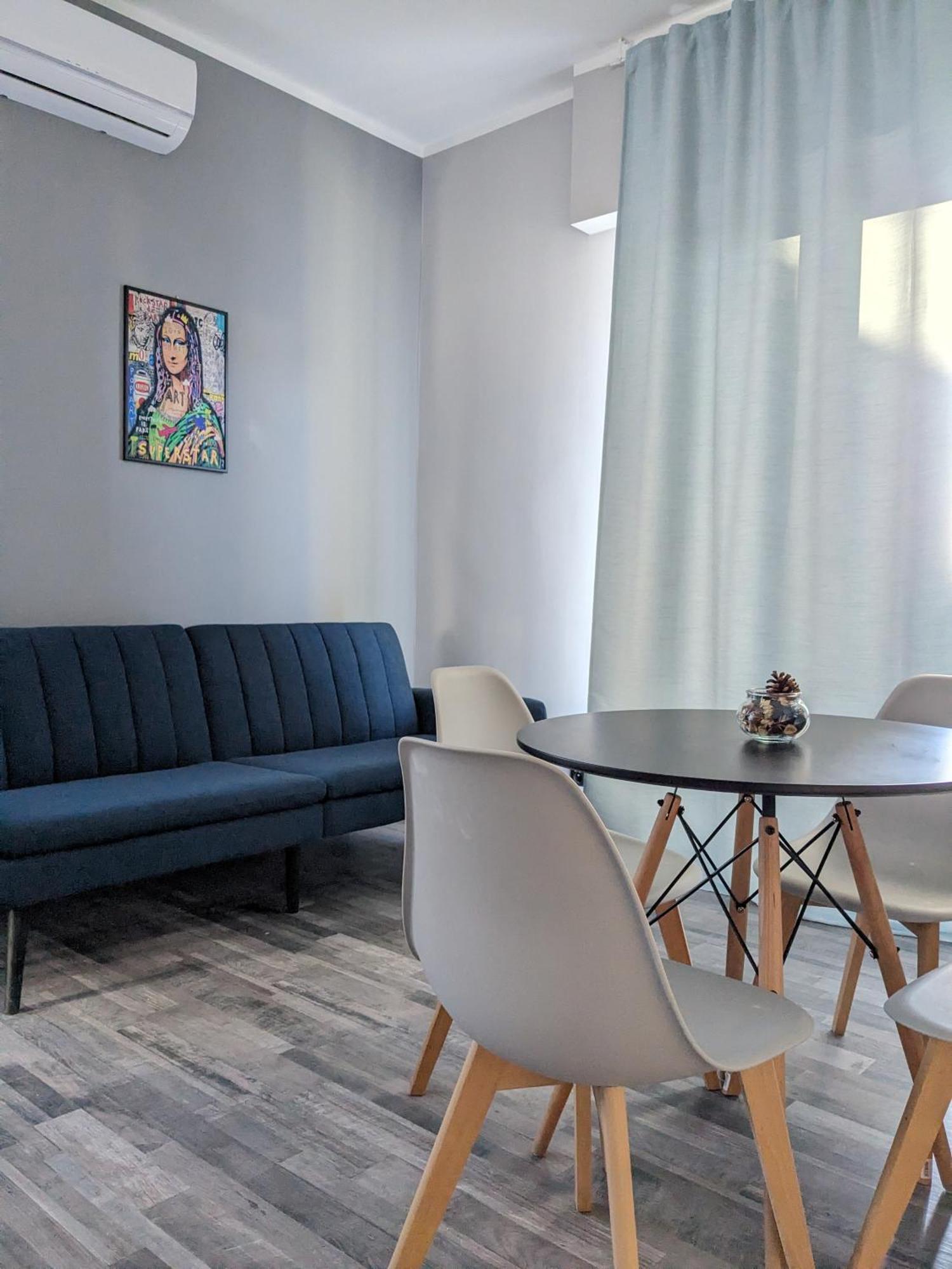 Apartment Center *