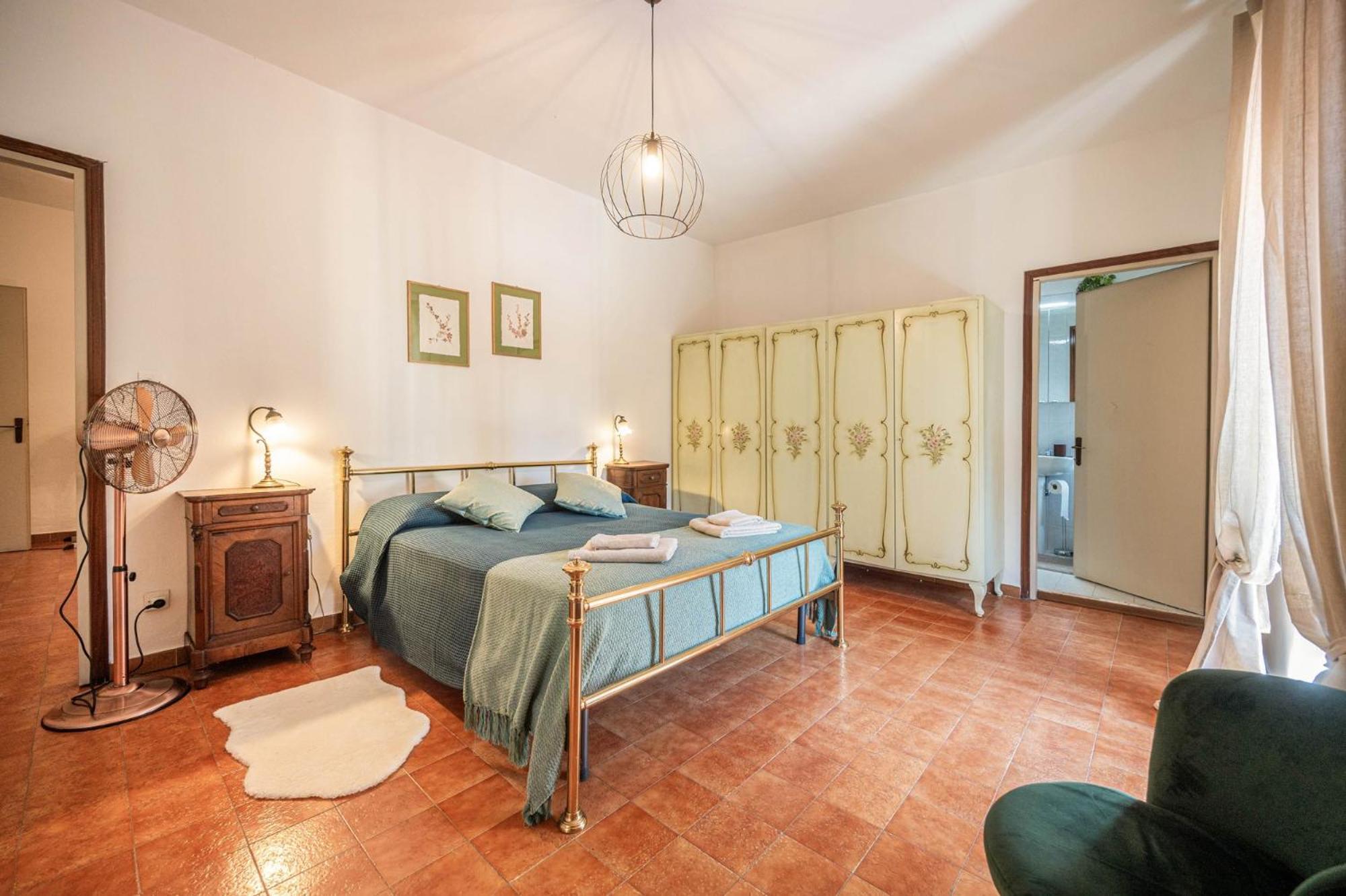 Calicantus Farm stay *